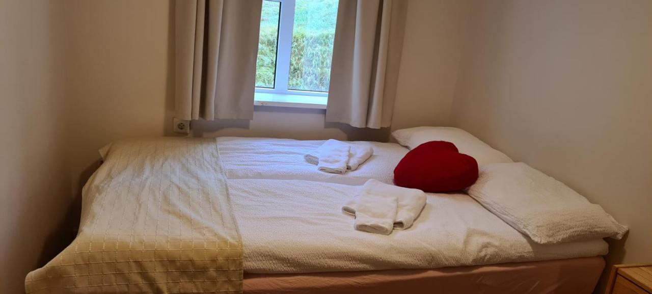 Guesthouse Stekkatun Skálafell Esterno foto