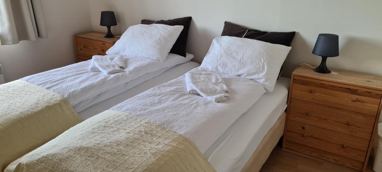 Guesthouse Stekkatun Skálafell Esterno foto