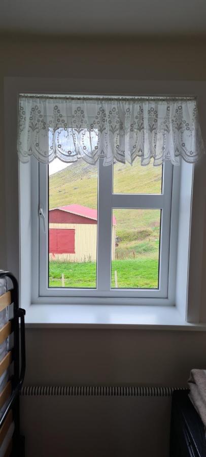 Guesthouse Stekkatun Skálafell Esterno foto